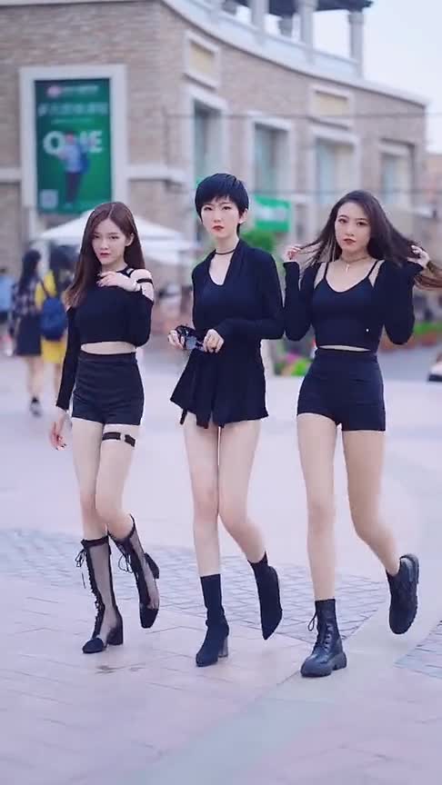 你觉得最动听的三个字是什么心心巢青年珊珊巢青年