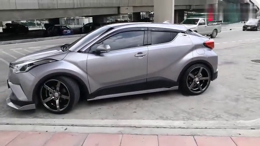 改装丰田chr展示