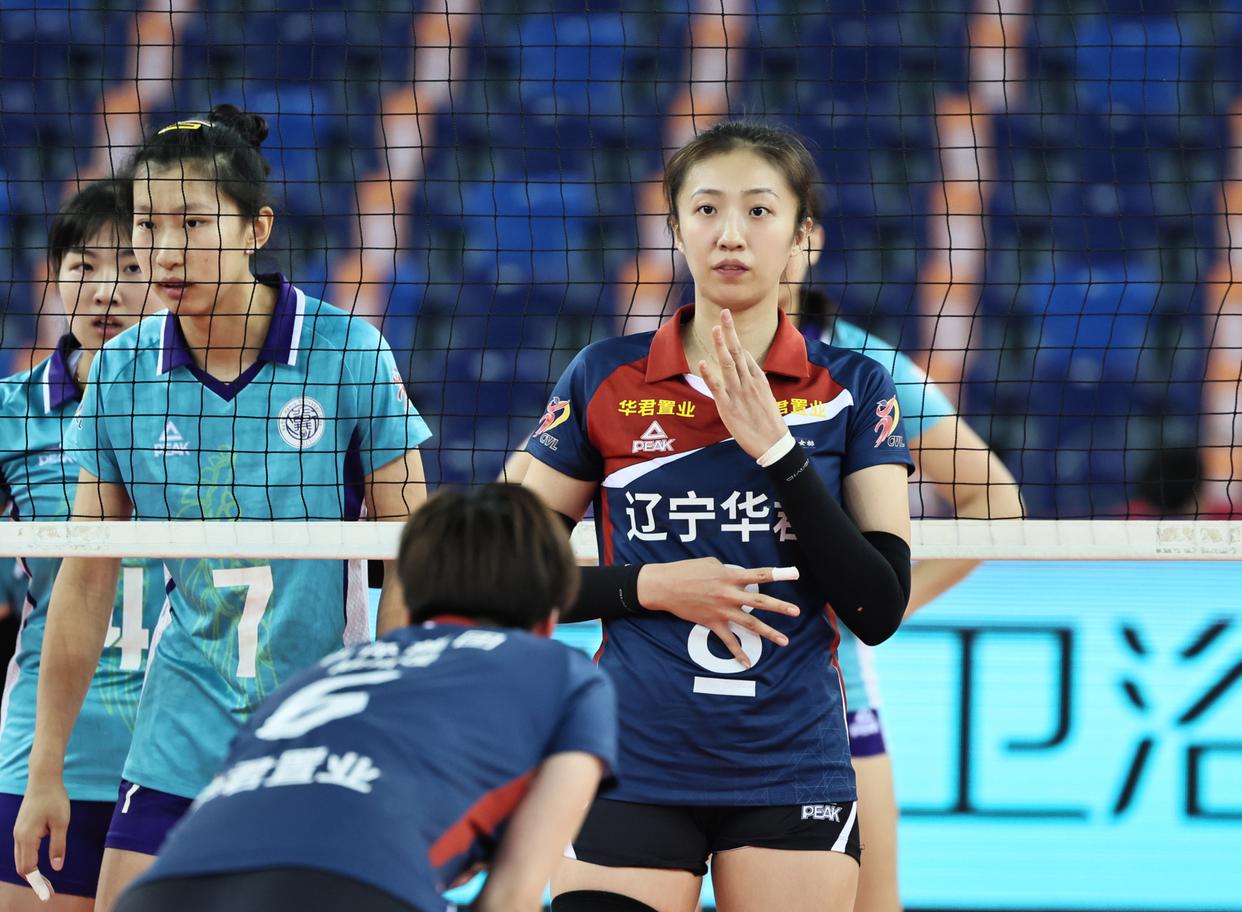 仍是辽宁女排队长,新赛季恐担起新职责|辽宁女排|丁霞|赛季_新浪新闻