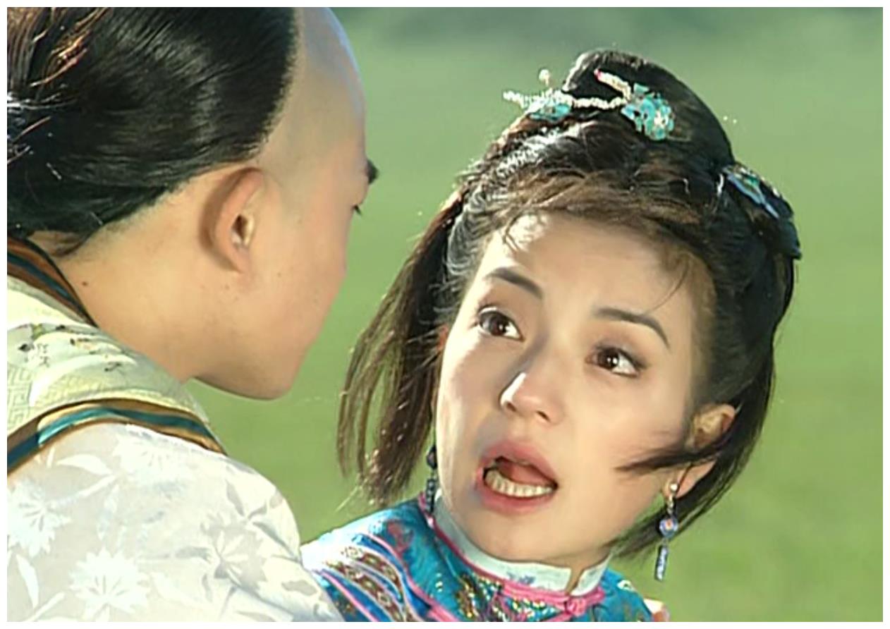 永琪追小燕子用了"套路",谁还记得他做了什么?