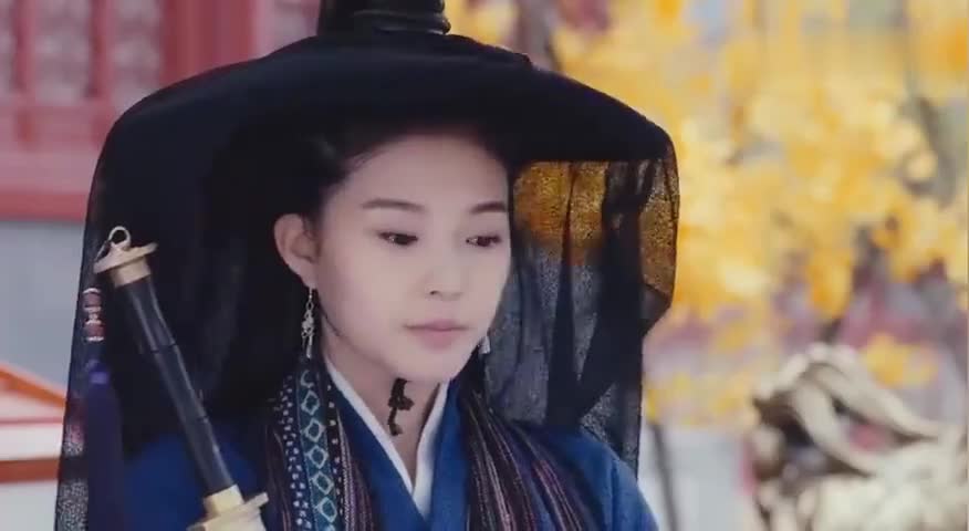 锦绣未央君桃带上承德送的耳环故意秀给他看承德表情亮了