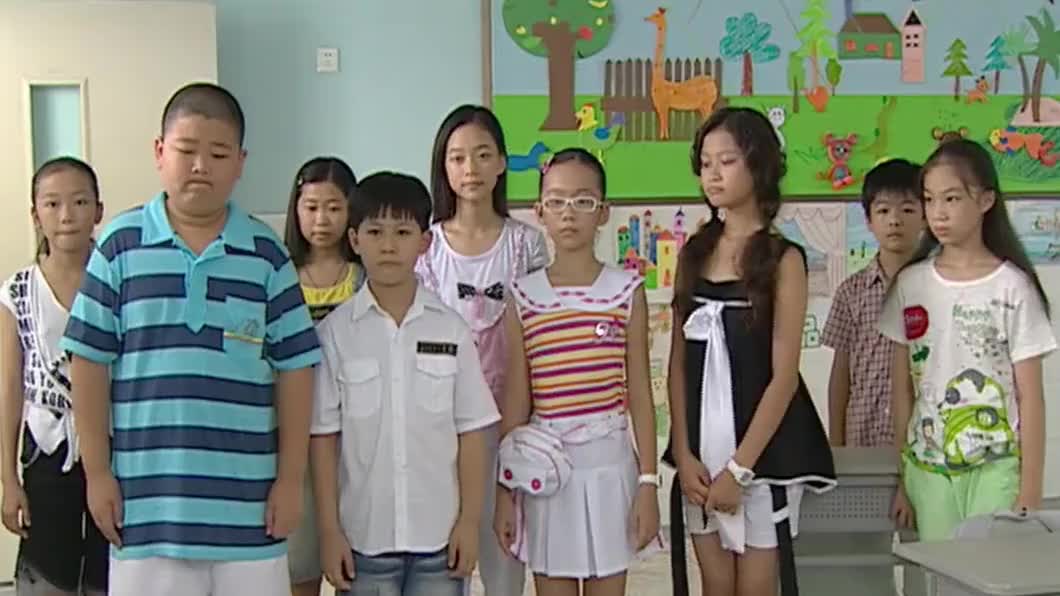 巴啦啦小魔仙石小龙可爱了就知道吹嘘自己