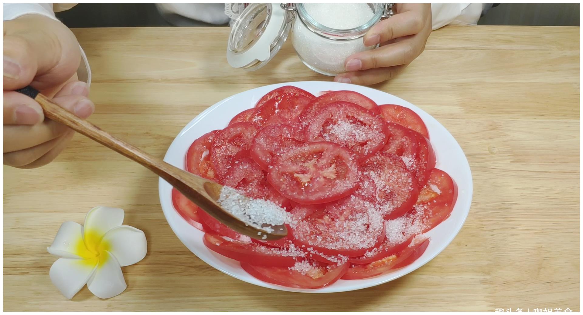 番茄不要啃着吃了教你3种创意新吃法加入跳跳糖美味100倍