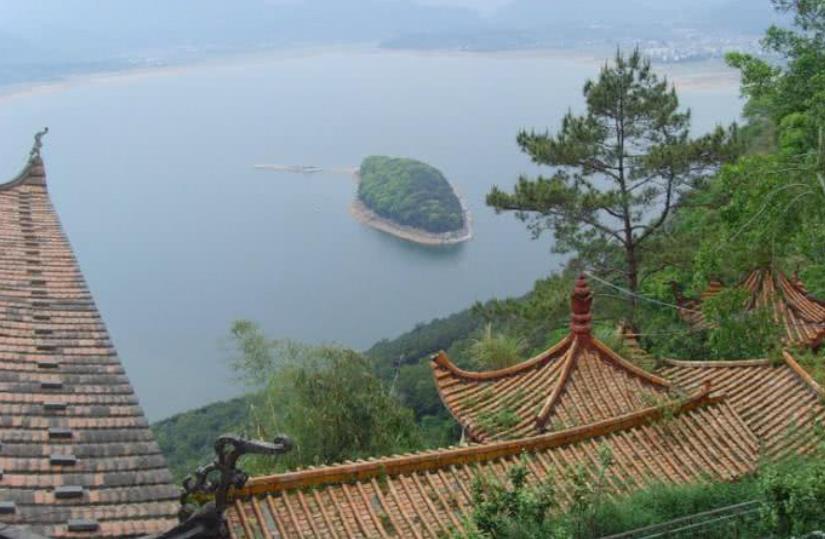 福建省福清市三个值得一去的旅游景点，喜欢的不要错过了|灵石山|石竹山|福清市_新浪新闻