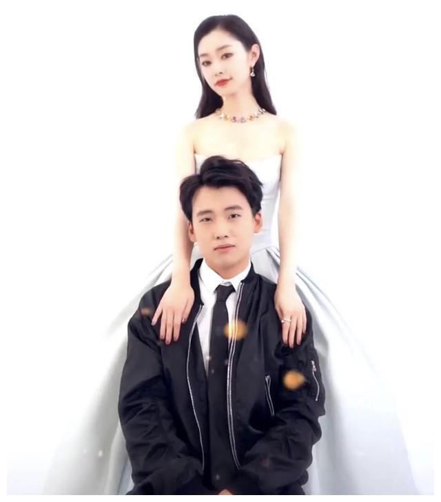 不炒cp择偶标准具体到年份,爆郭麒麟明年结婚,女友貌美圈外人