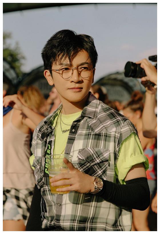 有种"整容"叫苏有朋46岁,男神变玻尿酸男孩,网友:痕迹太明显