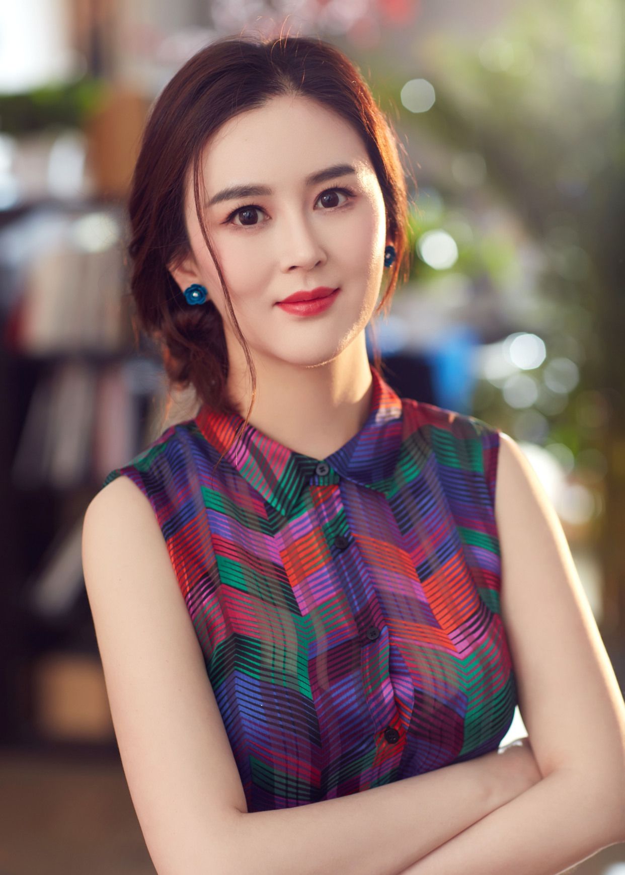 刘竞容色绝丽可盐可甜,如春风拂面清新灵动_高清图集_新浪网