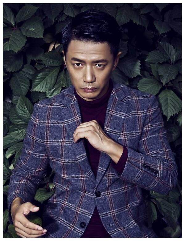 "双料影帝"无人识,"野鸡影帝"却天下知,这是多大的讽刺?