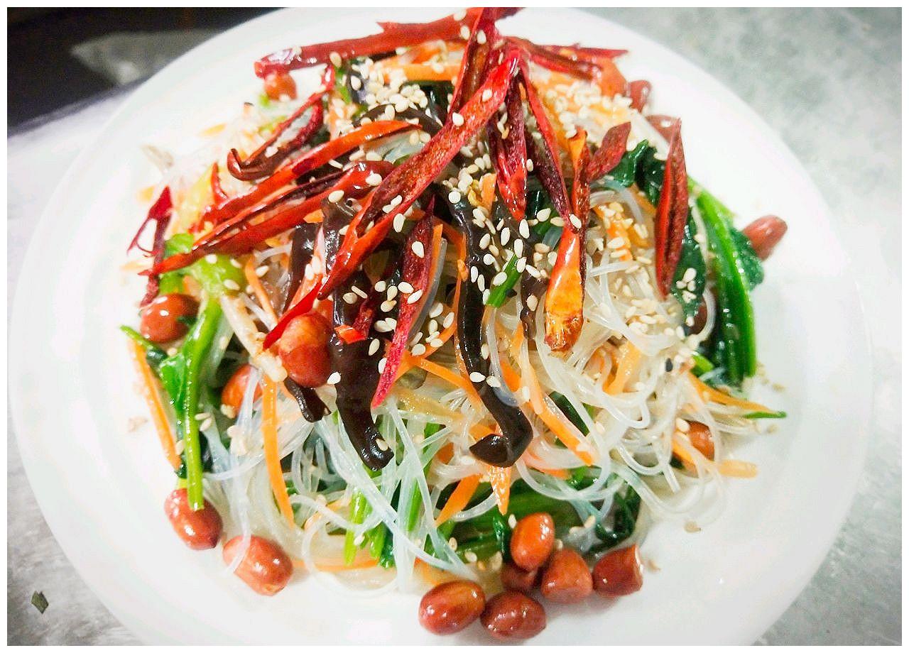 凉拌素什锦的做法