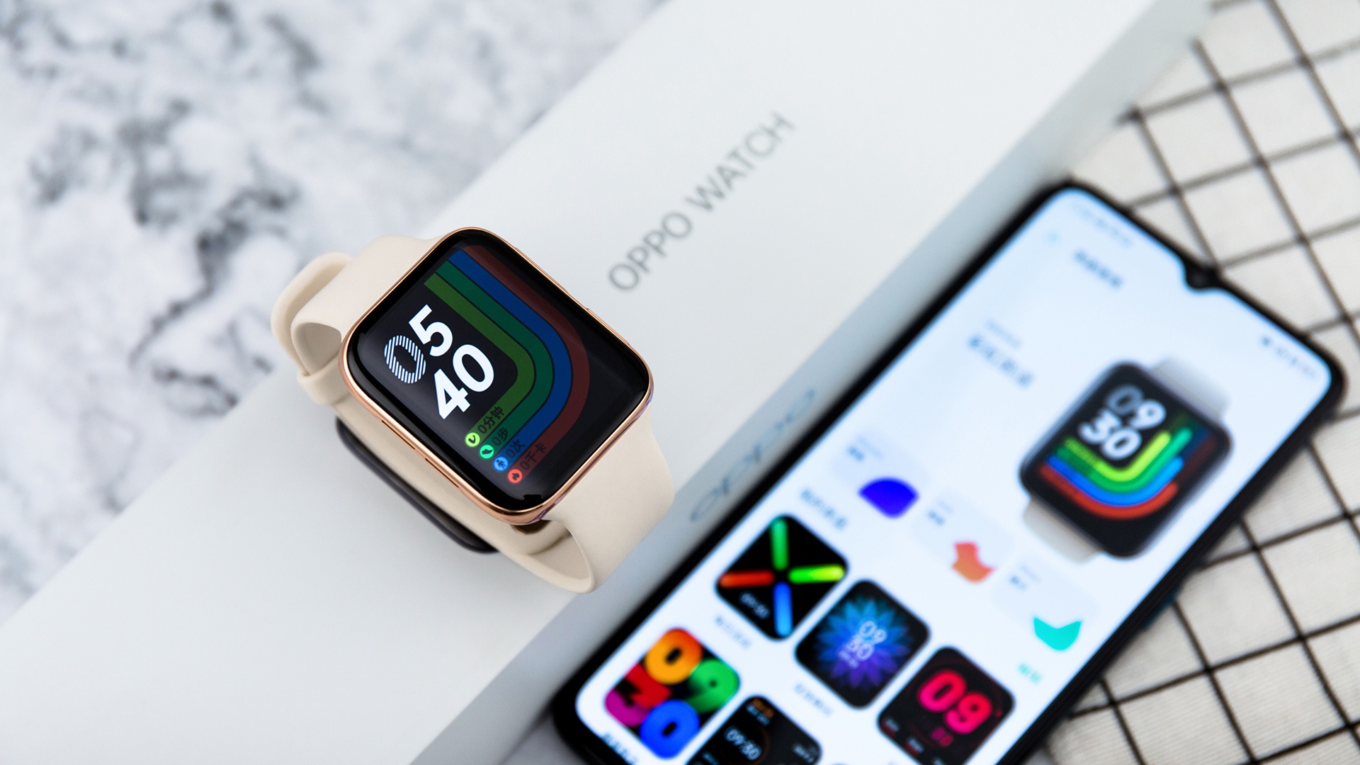 有颜值有实力的智能手表新贵 oppo watch粉金图赏