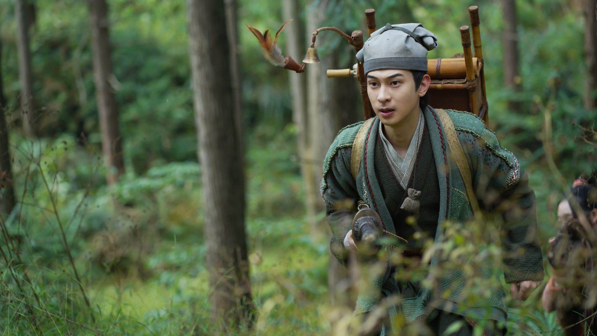 阿翡吃醋谢允变"工具人" 《有翡》毒医应何从傻