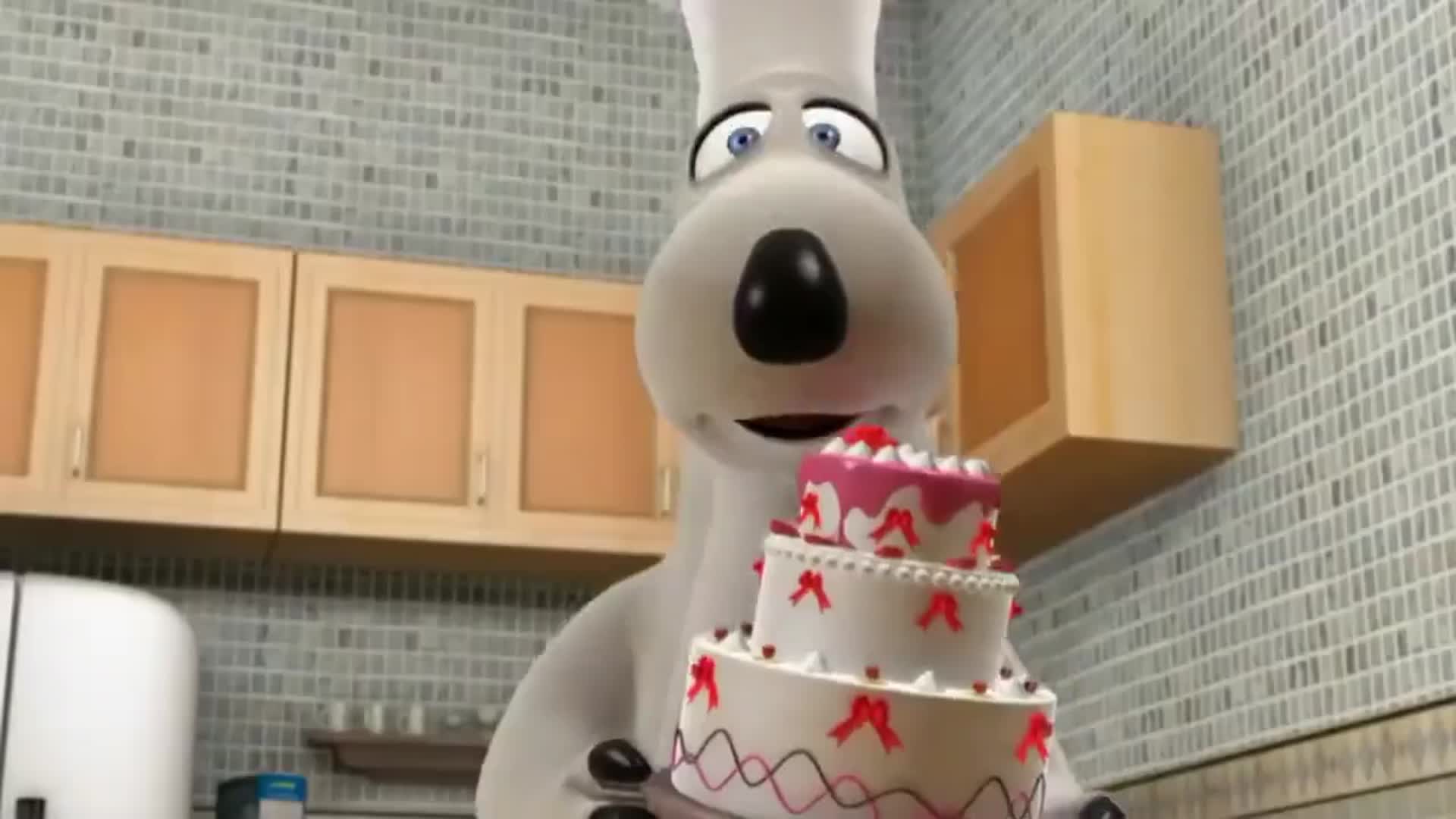 贝肯熊:贝肯可以绊倒企鹅,做出了完美蛋糕