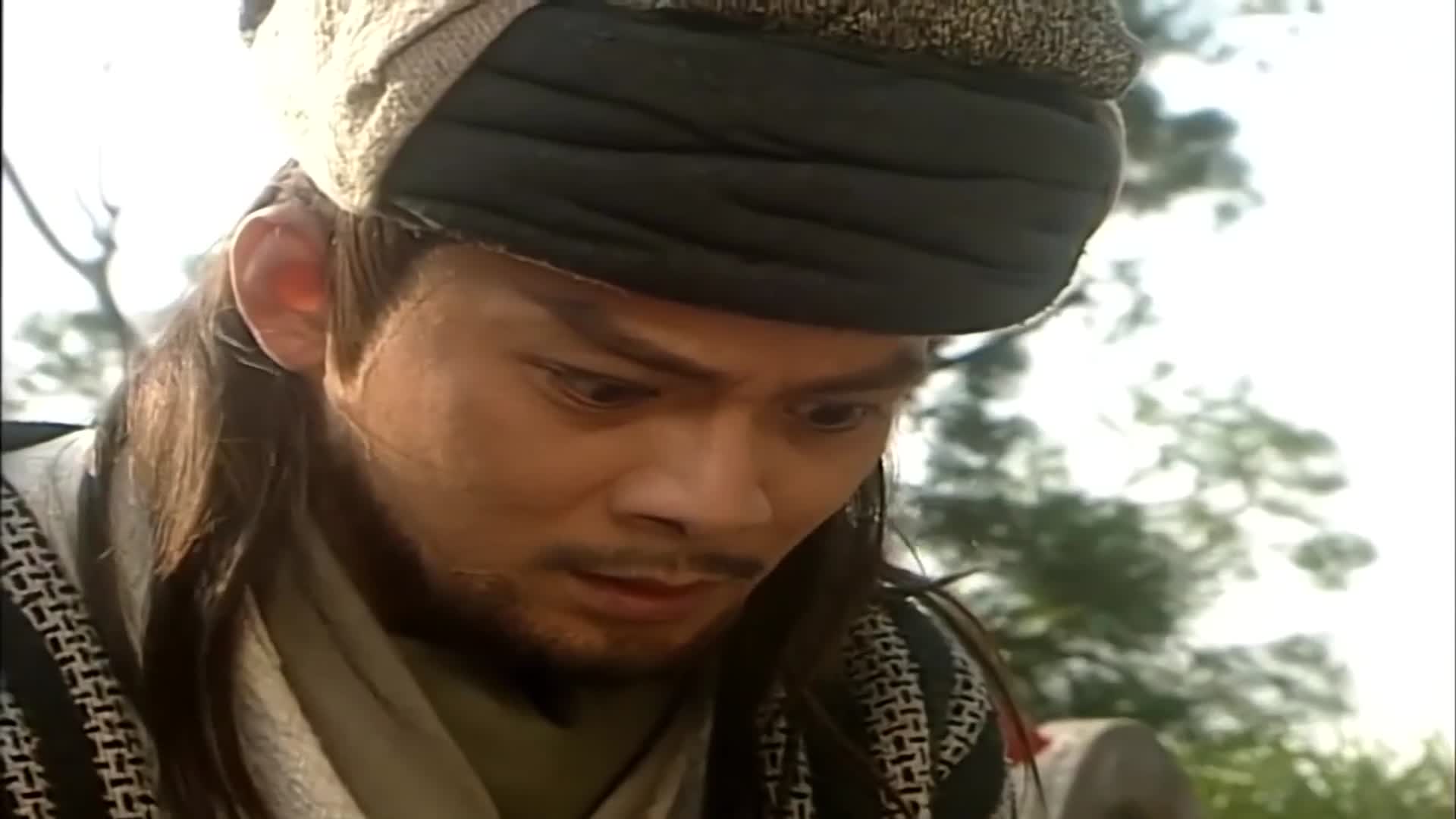 天龙八部这个契丹老伯身上狼头纹身乔峰竟也有一个