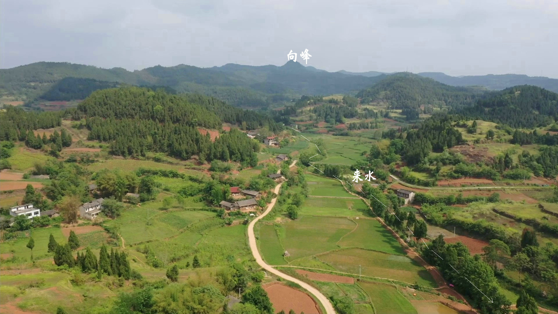 九脑芙蓉帐,回龙顾祖逆收仓板水,大美风水宝地