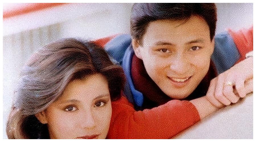 汤镇业现身婚礼走穴62岁仍四处奔波网友却说他不值得被原谅