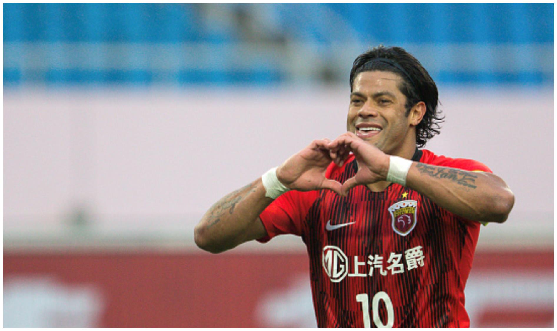 4大巴甲豪门关注胡尔克!上港外援回应是否续约:我在上海很开心