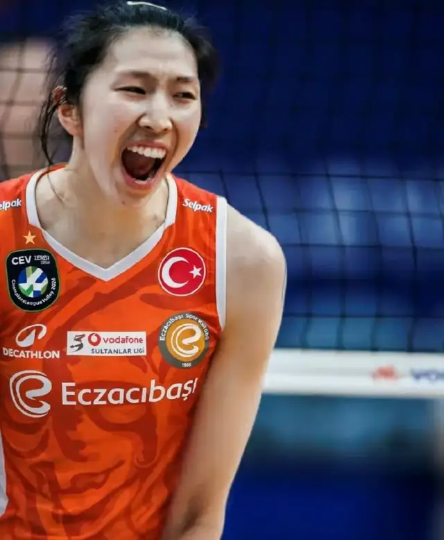 除了李盈莹，伊萨奇巴希球迷渴望吴梦洁！庄宇珊与意大利队友团建