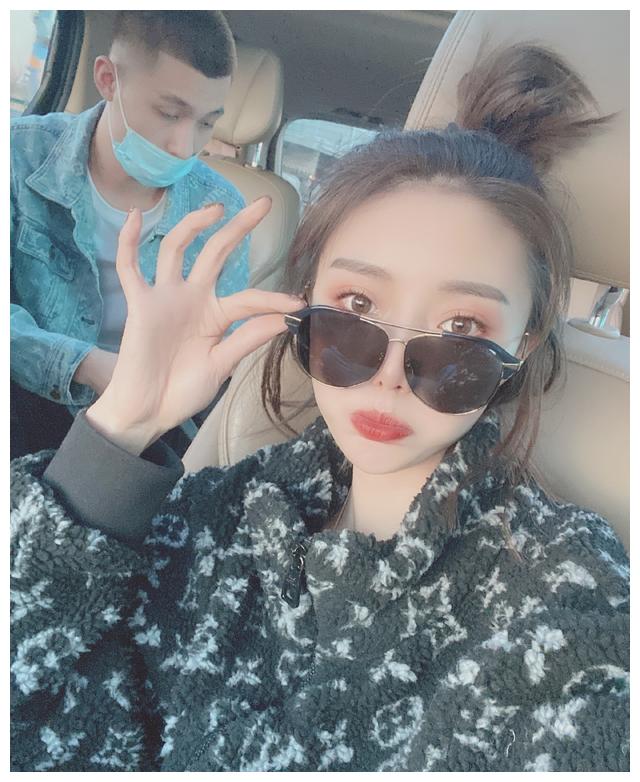 段宏楠身后事细节曝光出事当天刘倩楠陪伴左右为他擦身穿衣