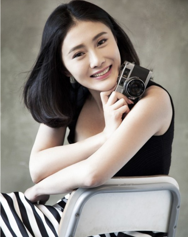 性感靓丽迷人的女星张译木