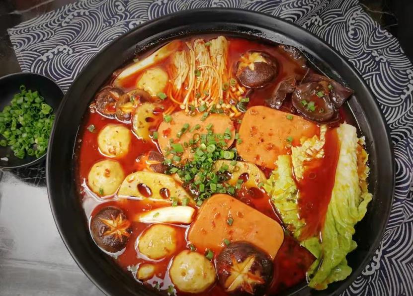 教你在家制作麻辣烫,超级简单,学会了就不用再去店里吃了|麻辣烫|店里