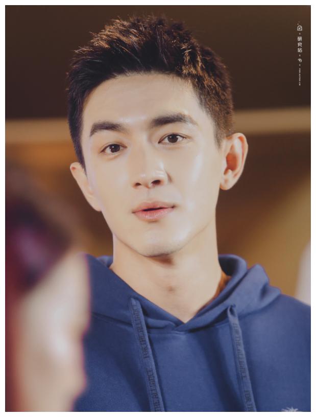 寸头男星有多撩人?李现
