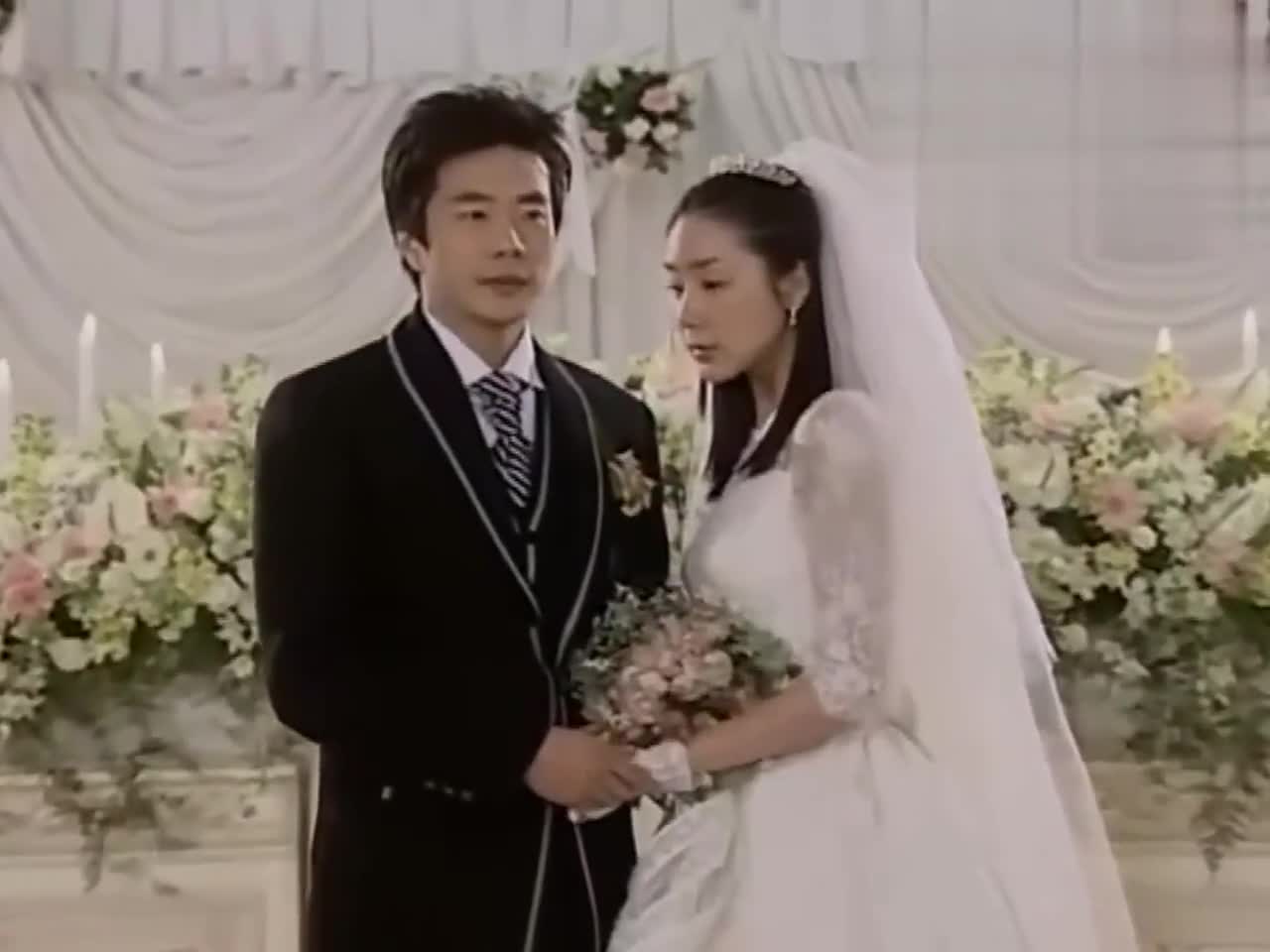 天国的阶梯成俊妈鼓掌示意同意二人结婚静书最终也答应了