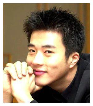 韩国一些70后男星权相佑看起来高知又神秘元斌很像木村拓哉