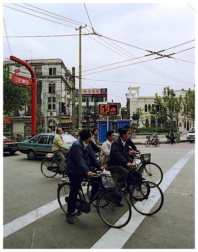 老照片1999年的上海你是哪一年来的上海