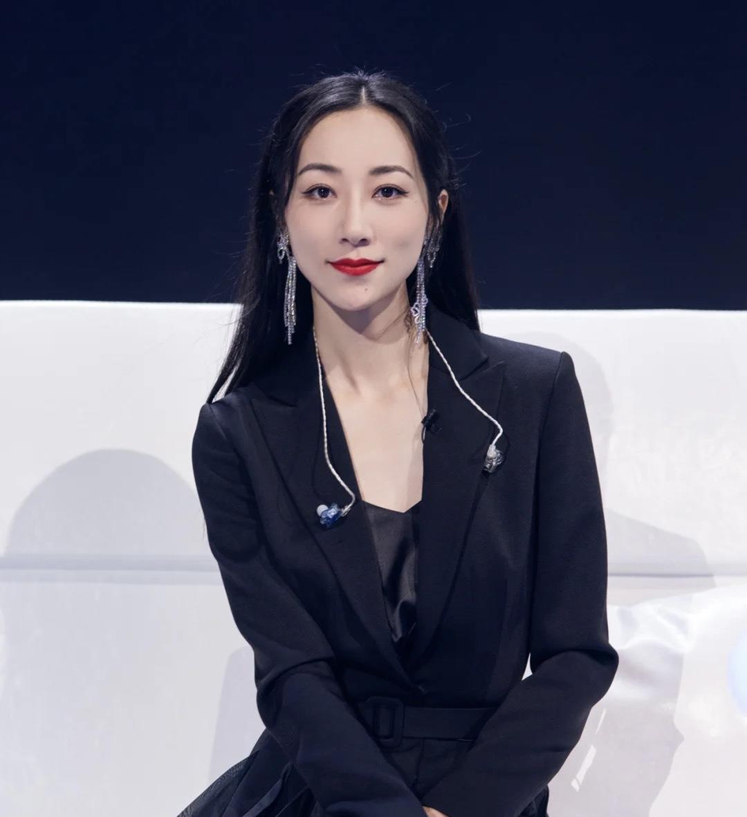 如何评价韩雪的颜值