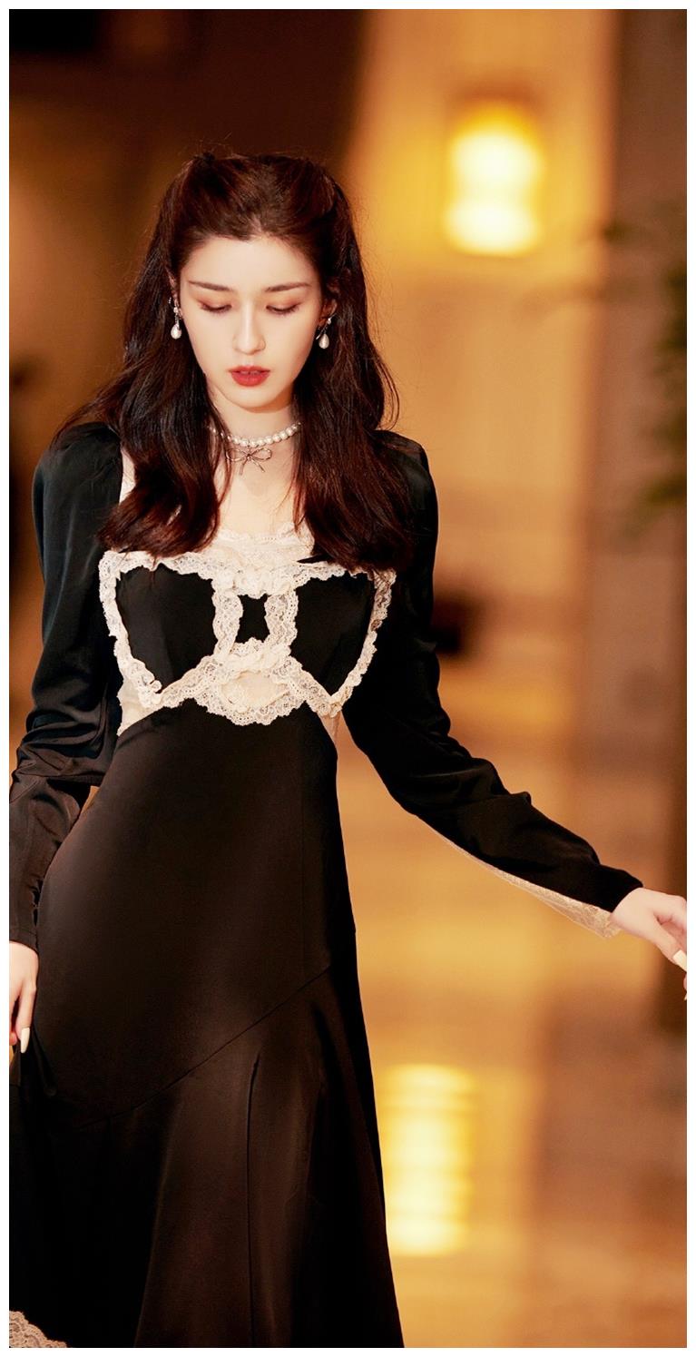 哈妮克孜青蛇白蛇双生大片美与媚之间自带异域风情