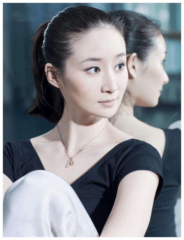 国家一级演员王亚彬离开乡村爱情后33岁享誉世界