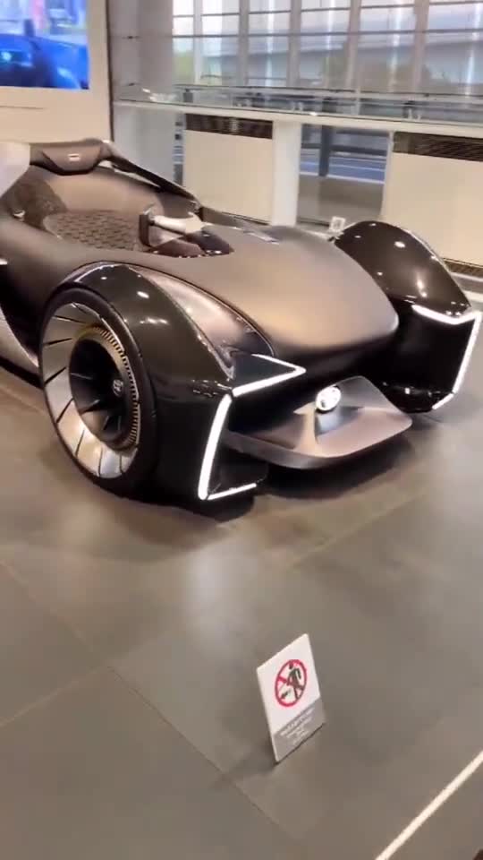 丰田概念车"e-racer"亮相,造型科技感十足_手机新浪网