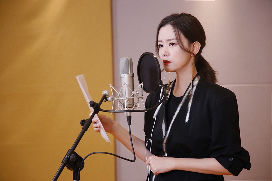 周奇奇《声临其境3》变霸气霓凰郡主 与李川pk蛇精配音