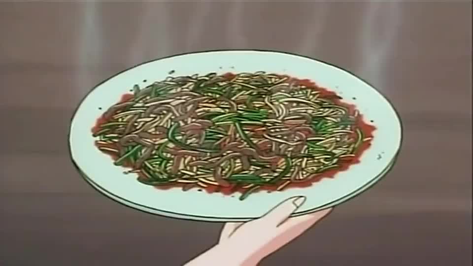 中华小当家成功的青椒肉丝受到众人的喜爱排队都吃不到