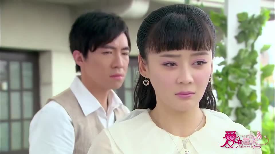 不幸被陆达生乘座的轿车撞住 为您推荐: 爱在春天:小蝶一直把露露推给