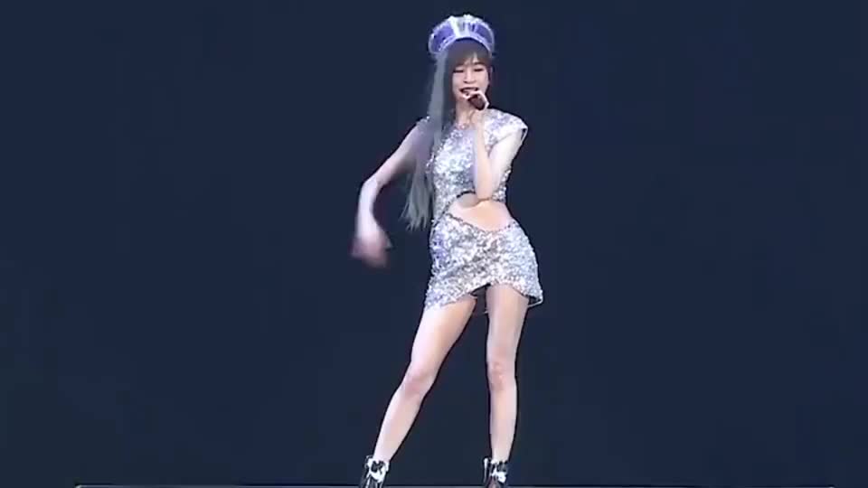 音乐王心凌一首情歌 爱你 旋律一出来 满满的回忆