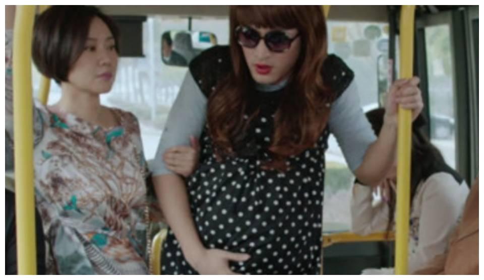 孩子地铁上没让座，被老人大骂没教养，宝妈霸气回怼被所有人夸赞休闲区蓝鸢梦想 - Www.slyday.coM