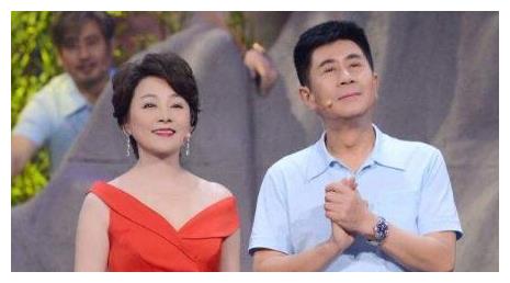 二婚也能共患难,62岁郭凯敏:做生意失败后,她一直守在我身边