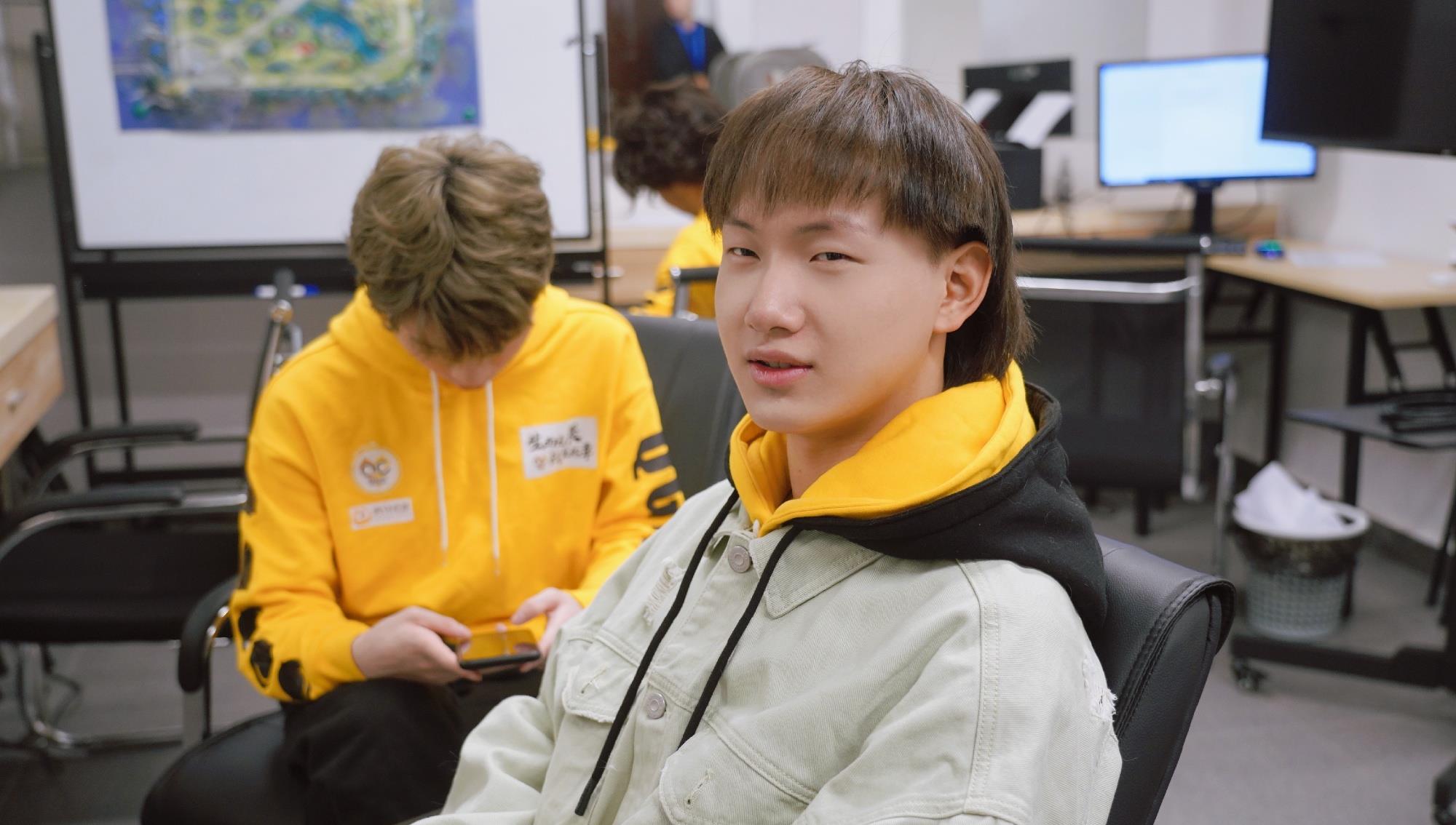 qg风波不断刺痛再度被牺牲飞牛直言从b组开始打才有意思