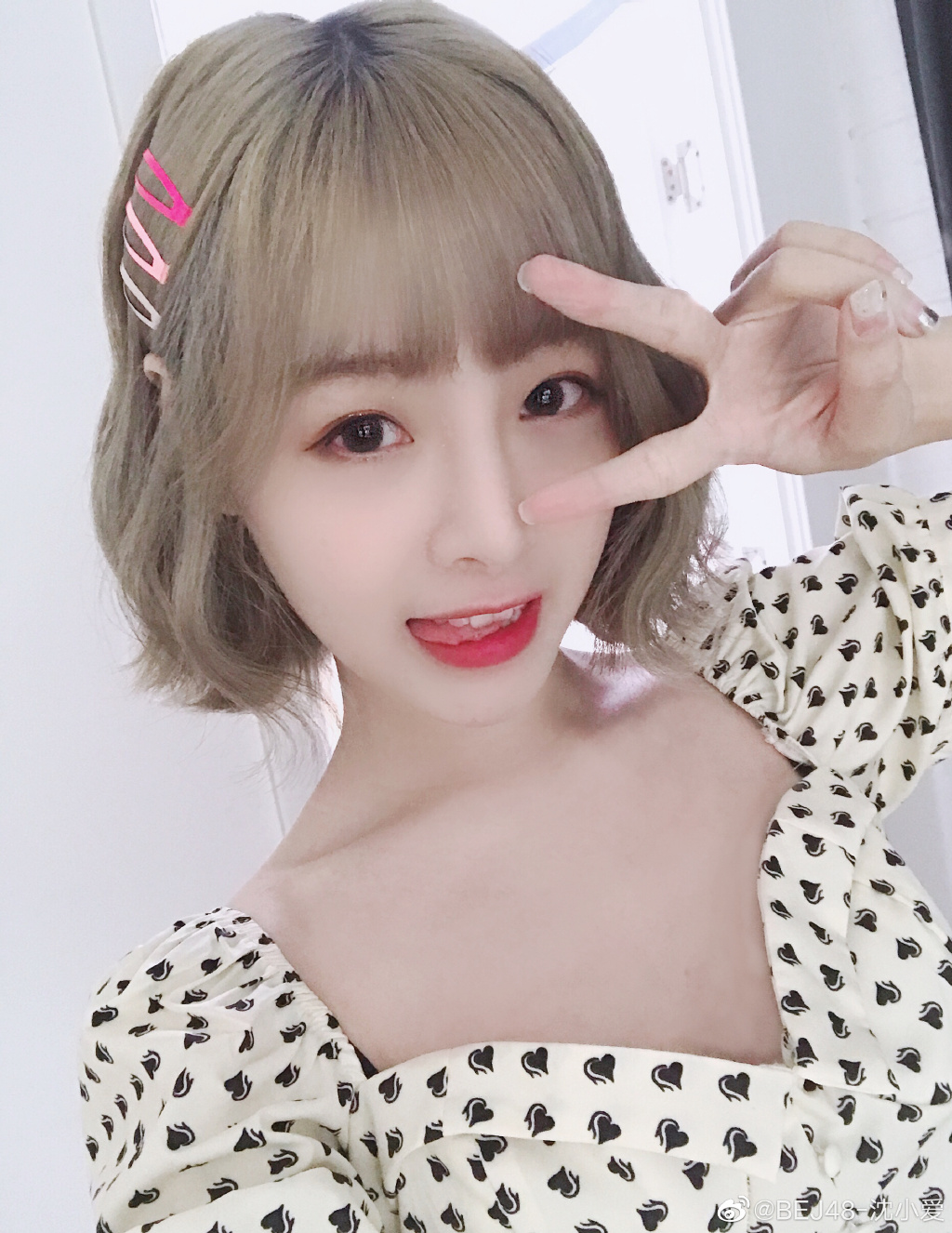 可爱偶像美女歌手bej48-沈小爱写真美照