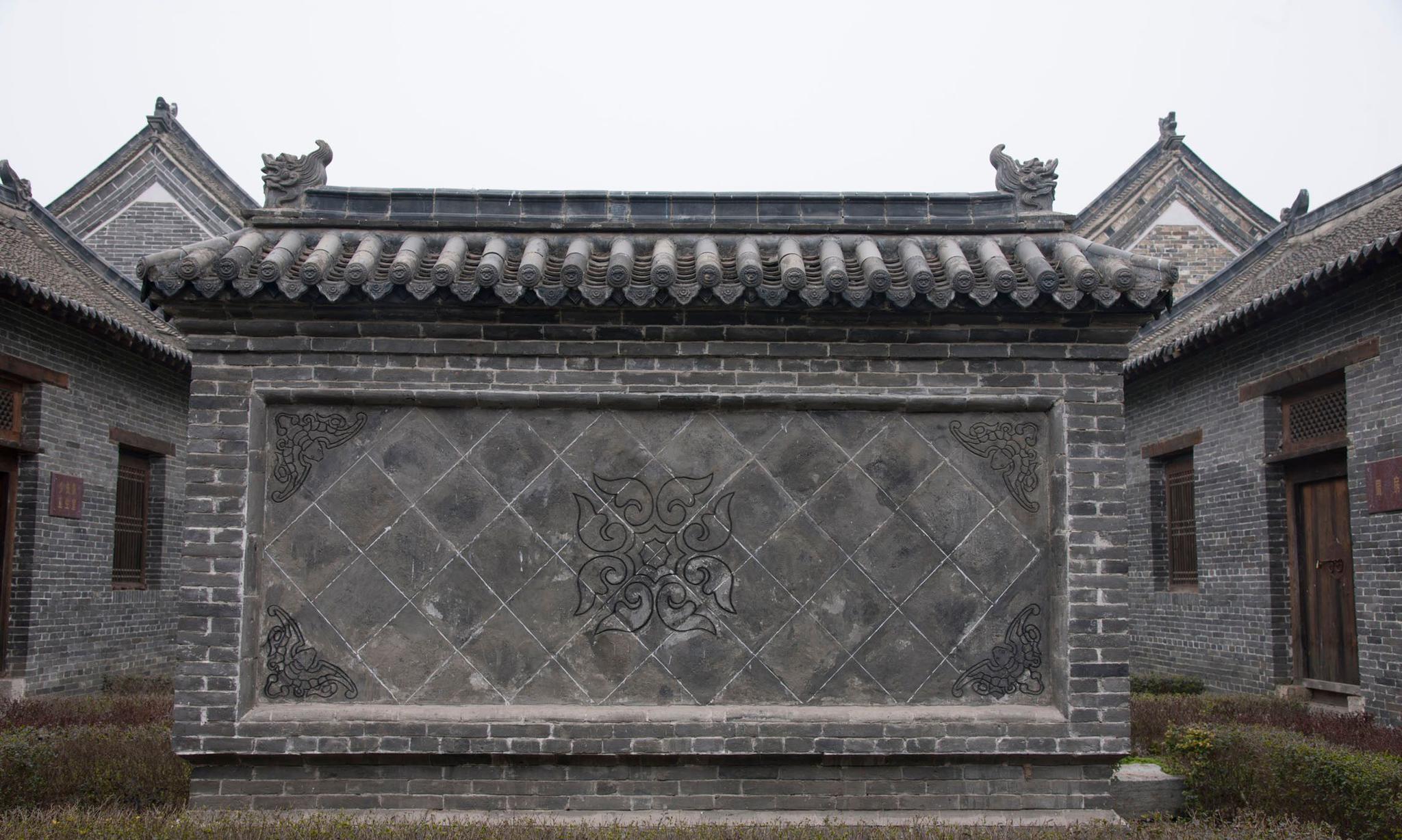 中式庭院入口为什么都有一面影壁墙_院落_院子_大门