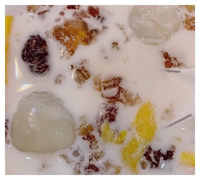 香芒荔枝椰汁桃胶西米露