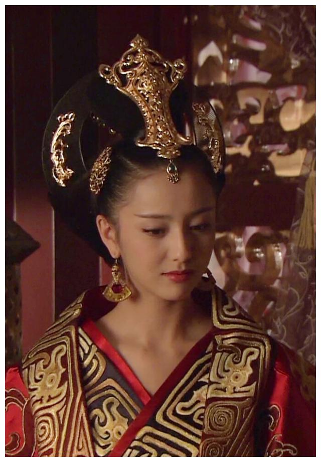 古装剧五位皇后坐姿大pk,看谁更高贵