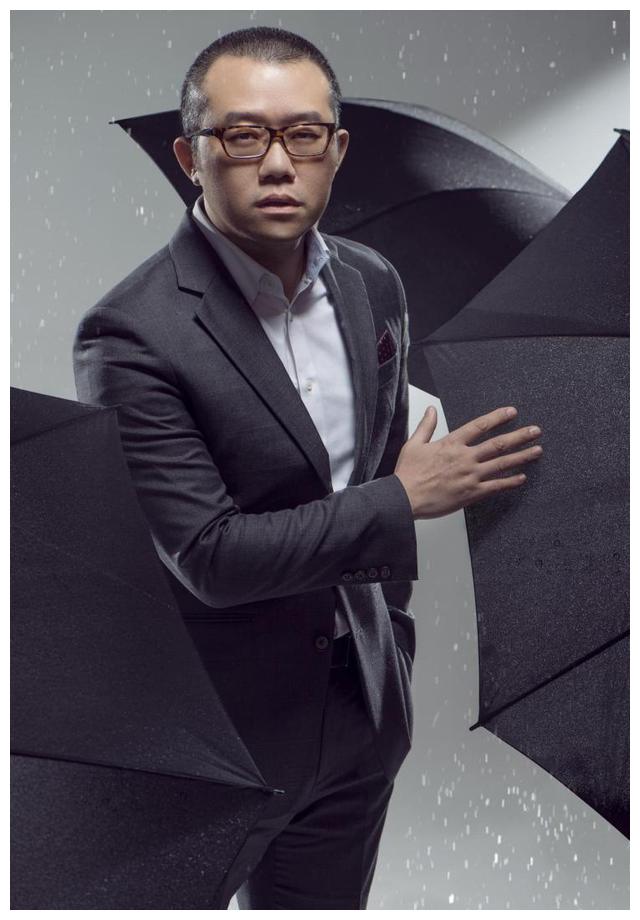 涂磊做爱情导师为啥那么受欢迎?除了犀利睿智,他的婚姻就是典范