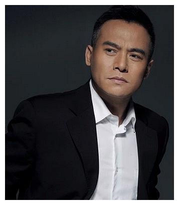 孙悟空的扮演者是曹荣,在剧中有着大量的打斗戏,是一个相当嚣张的猴子