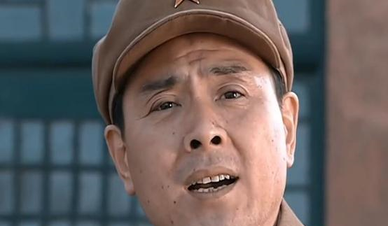 亮剑大结局,难怪丁伟会被撤职,你看他坐牢后,都干了些啥事