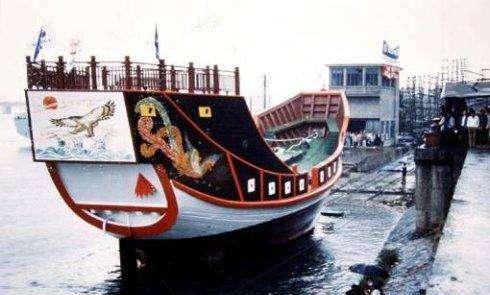 海底发现古沉船，<a href=