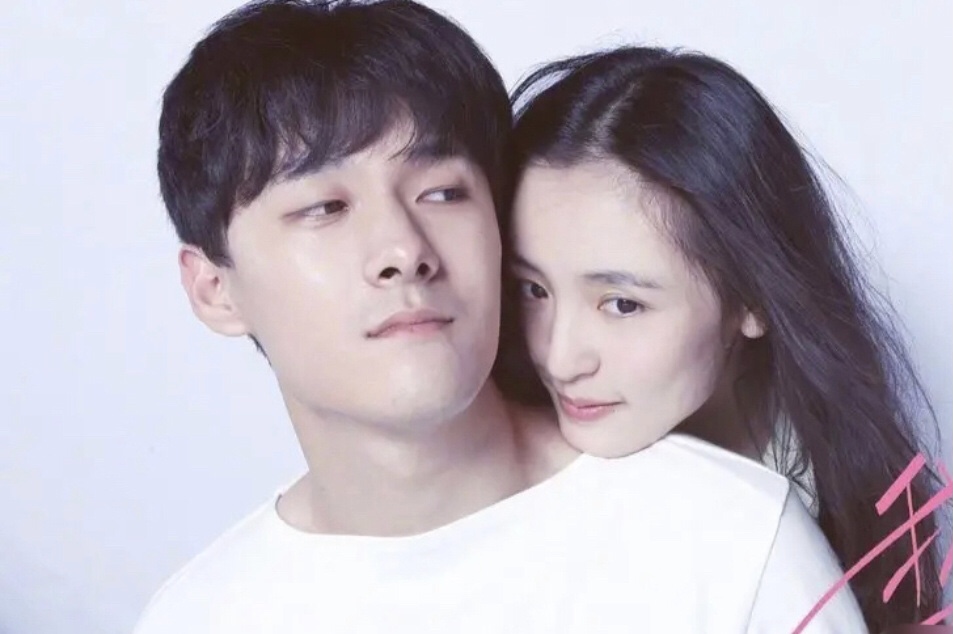 张雨剑吴倩带女儿出游一家三口甜蜜同框立好爸爸人设