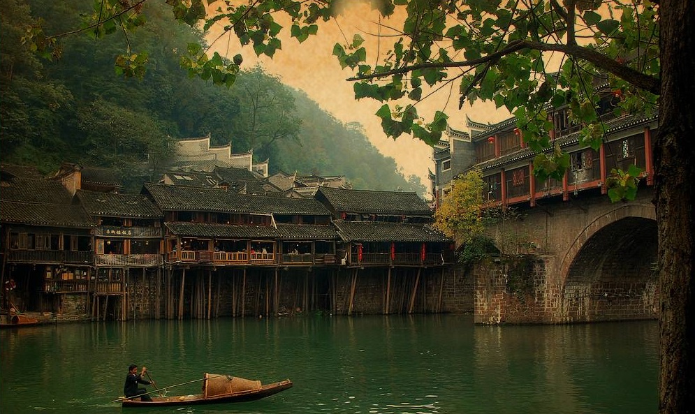 边城的爱情悲剧告诉我们有关爱情的一个道理希望你能懂