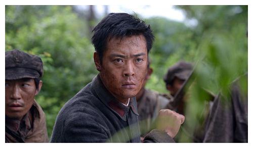 亮剑,张桐在拍戏,突然发生了爆炸,当场双目失明